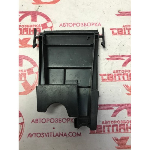 Корпус блока предохранителей Renault Trafic III 2014-2021 93452504